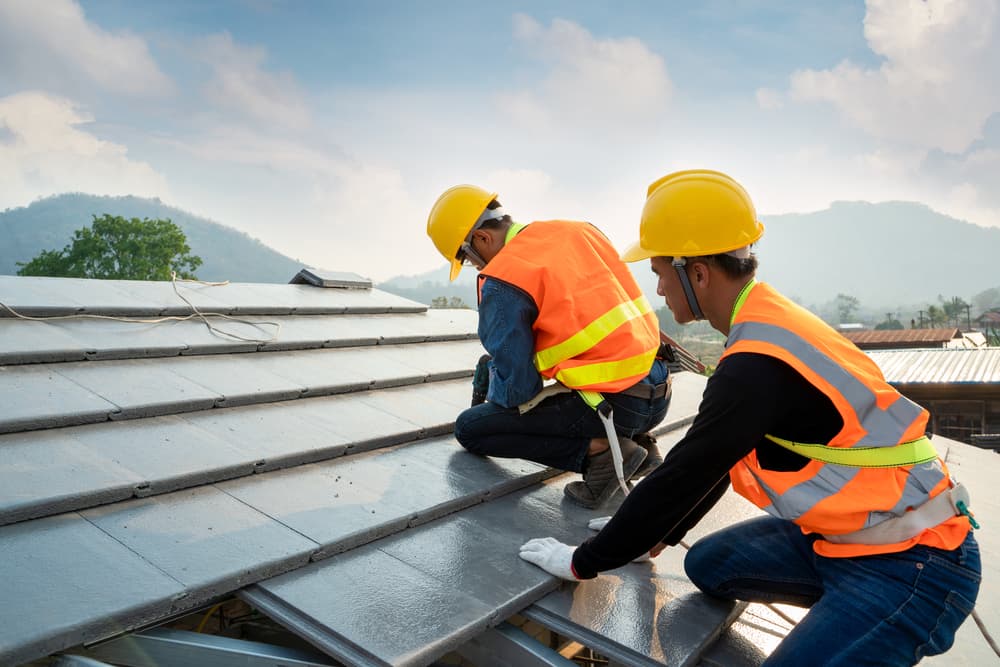 roof repair in Carlton OR